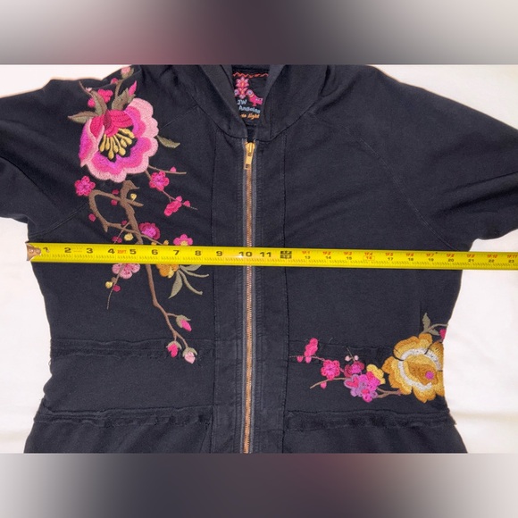 Johnny Was Embroidered Floral Zip-Up Hoodie Jacket in Black Pink Yellow – Large - Picture 15 of 16